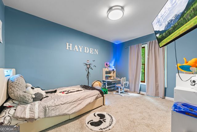 262 Patrick Ln, Helen, GA 30545
