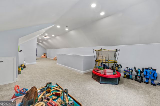 262 Patrick Ln, Helen, GA 30545
