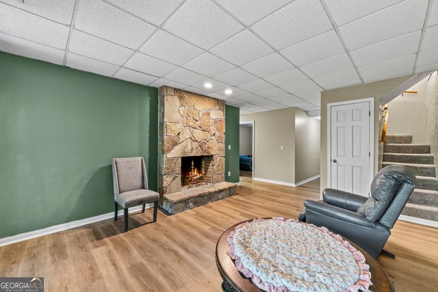 262 Patrick Ln, Helen, GA 30545