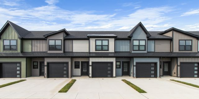 303 Jonathan Wade circle, Clarksville, TN 37043