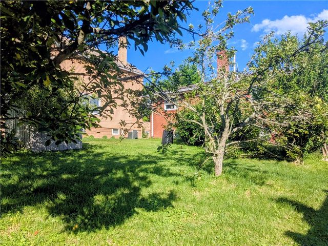 1816 Filmore St, Aliquippa, PA 15001