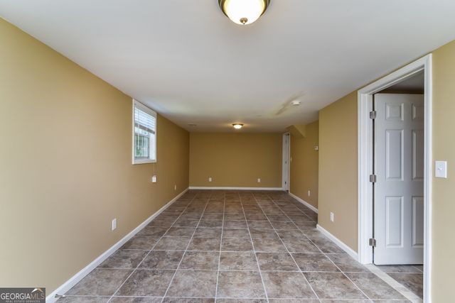 1000 Cliffside Run, Lithonia, GA 30058