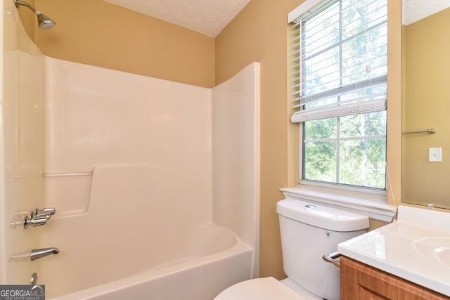 1000 Cliffside Run, Lithonia, GA 30058