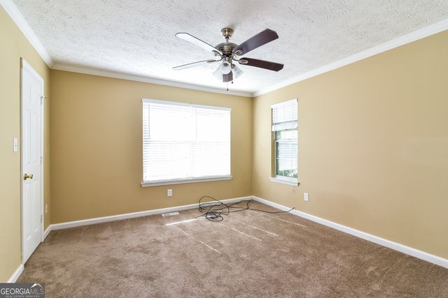 1000 Cliffside Run, Lithonia, GA 30058