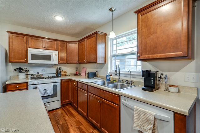 3593 Portage Point Boulevard, Akron, OH 44319