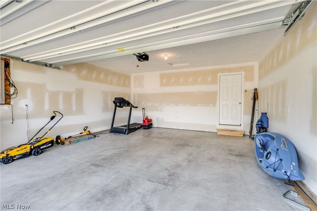 3593 Portage Point Boulevard, Akron, OH 44319