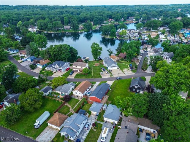 3593 Portage Point Boulevard, Akron, OH 44319