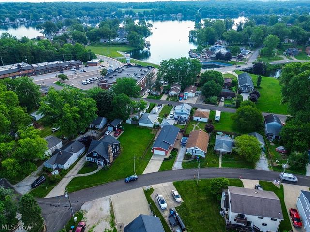 3593 Portage Point Boulevard, Akron, OH 44319