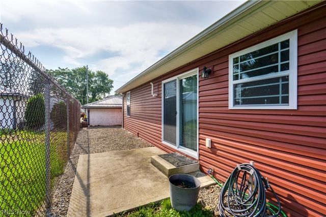 3593 Portage Point Boulevard, Akron, OH 44319