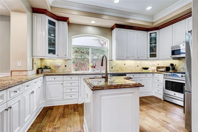1911 Curtis Avenue A, Redondo Beach, CA 90278