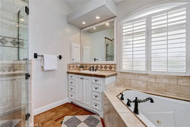 1911 Curtis Avenue A, Redondo Beach, CA 90278