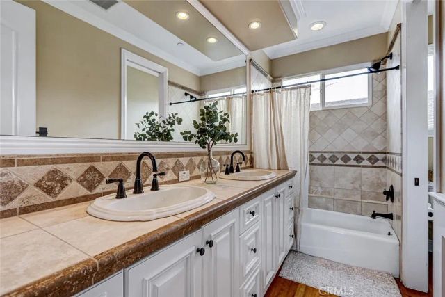 1911 Curtis Avenue A, Redondo Beach, CA 90278