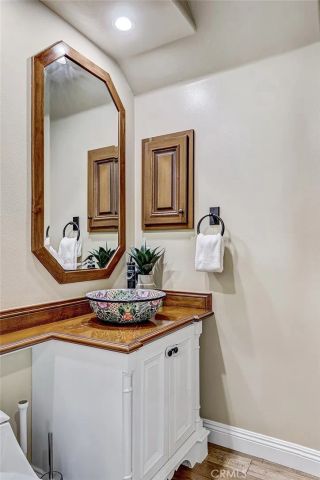 1911 Curtis Avenue A, Redondo Beach, CA 90278