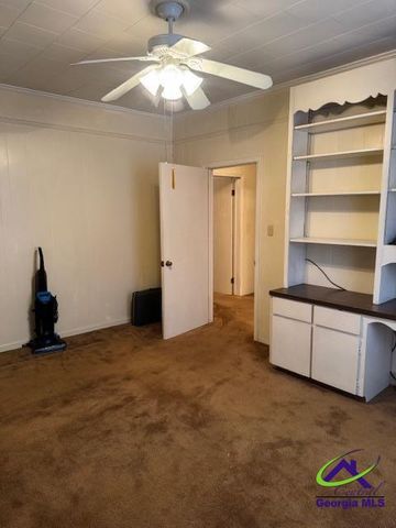 313 W Church Street, Fort Valley, GA 31030