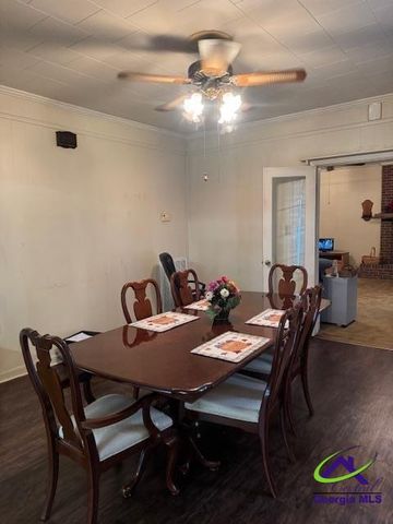 313 W Church Street, Fort Valley, GA 31030