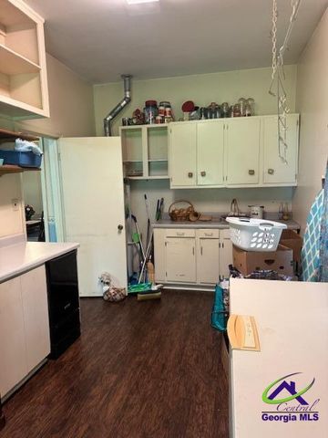 313 W Church Street, Fort Valley, GA 31030