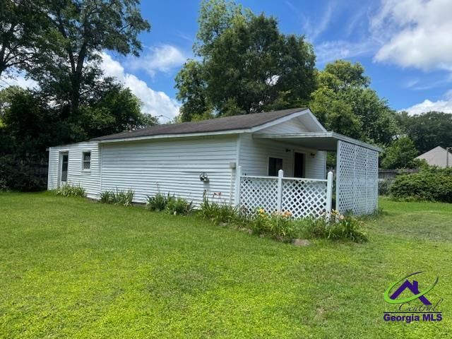 313 W Church Street, Fort Valley, GA 31030