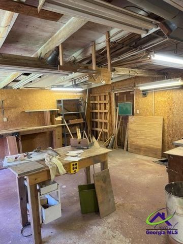 313 W Church Street, Fort Valley, GA 31030