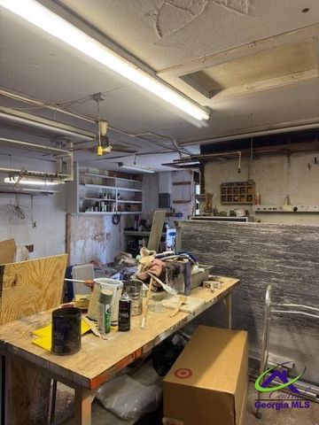 313 W Church Street, Fort Valley, GA 31030