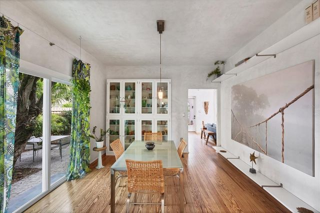 1370 13TH STREET, Sarasota, FL 34236