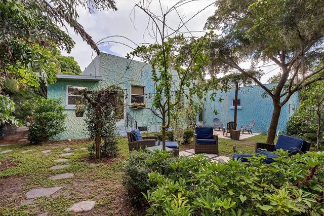 1370 13TH STREET, Sarasota, FL 34236
