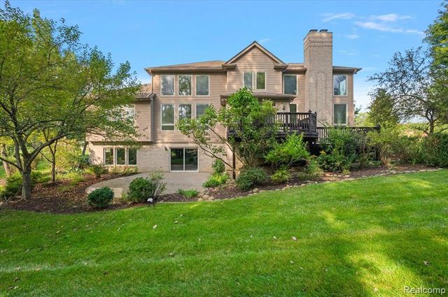 4875 Green Meadow Lane, Rochester, MI 48306