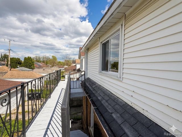 8153 Bliss Street, Detroit, MI 48234