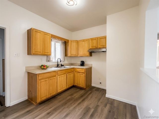 8153 Bliss Street, Detroit, MI 48234