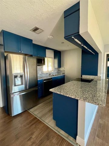 36 MARIGOLD LANE, Debary, FL 32713