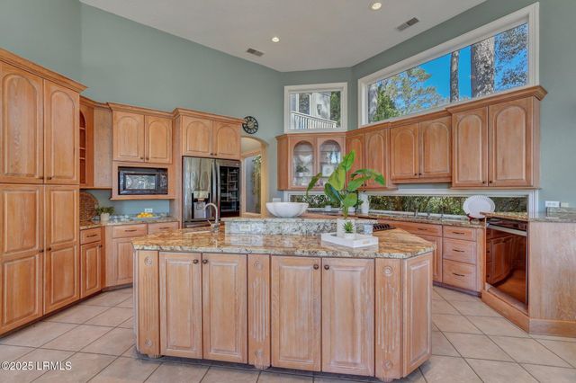 55 River Club Drive, Hilton Head Island, SC 29926