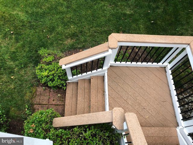 20090 VALHALLA SQ, Ashburn, VA 20147
