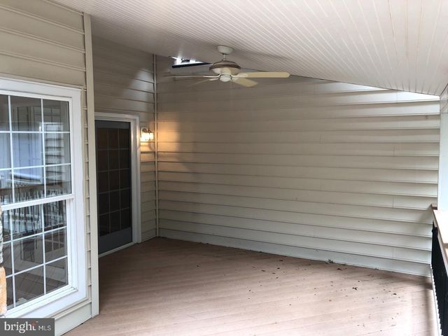 20090 VALHALLA SQ, Ashburn, VA 20147