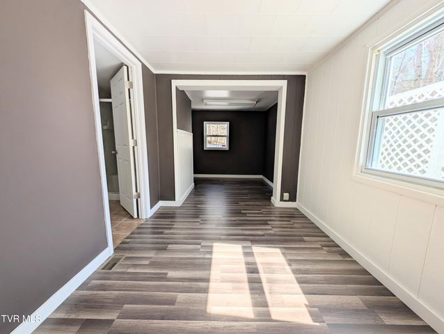 11510 Dogwood Lane, Pound, VA 24279