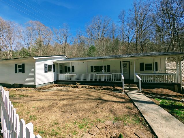 11510 Dogwood Lane, Pound, VA 24279