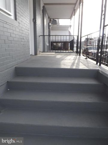 0, 305, 307 S 2ND ST, Saint Clair, PA 17970