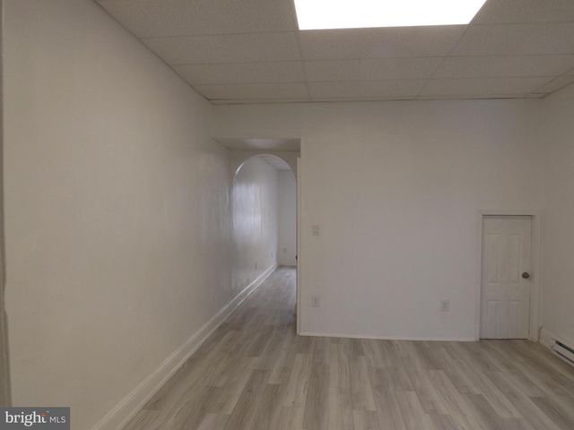 0, 305, 307 S 2ND ST, Saint Clair, PA 17970