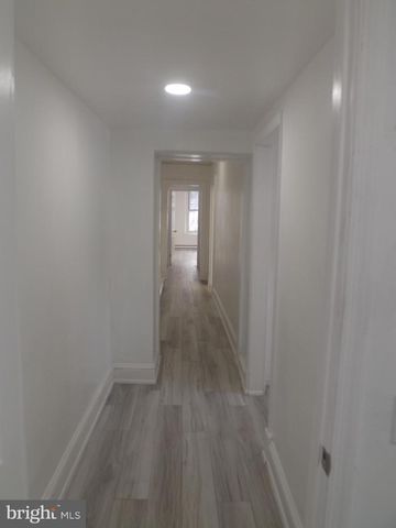 0, 305, 307 S 2ND ST, Saint Clair, PA 17970