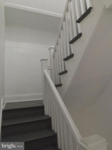 0, 305, 307 S 2ND ST, Saint Clair, PA 17970