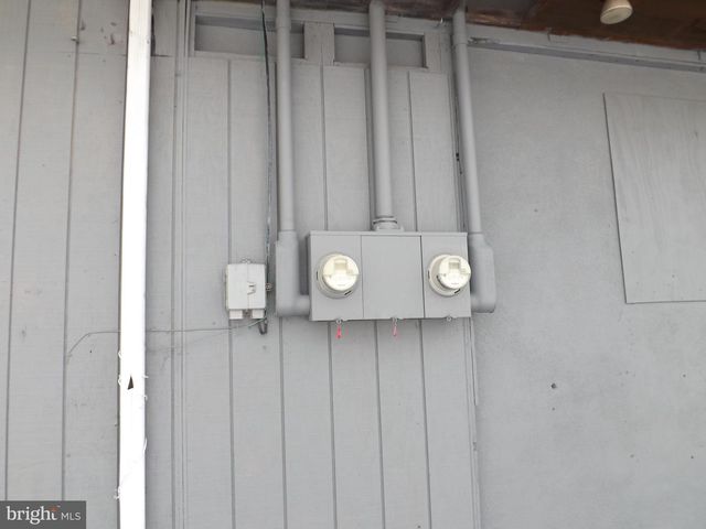 0, 305, 307 S 2ND ST, Saint Clair, PA 17970