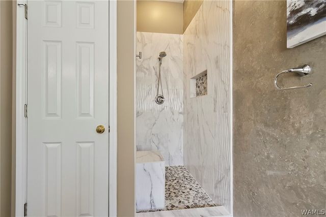 2211 Inverness, Tuscaloosa, AL 35405
