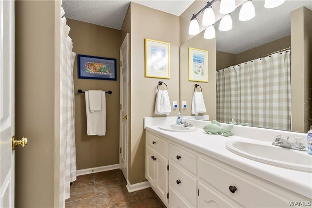 2211 Inverness, Tuscaloosa, AL 35405