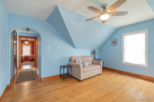 1201 Milton Road, Alton, IL 62002