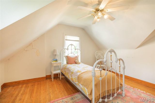 1201 Milton Road, Alton, IL 62002