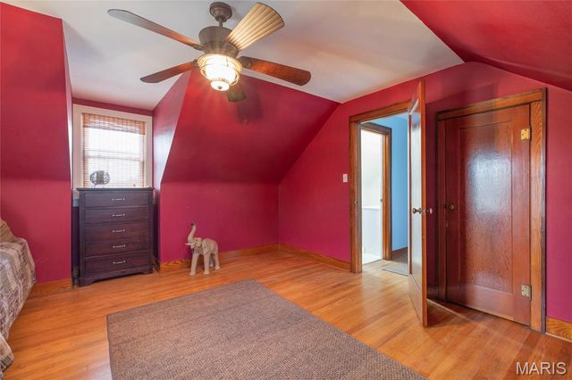 1201 Milton Road, Alton, IL 62002