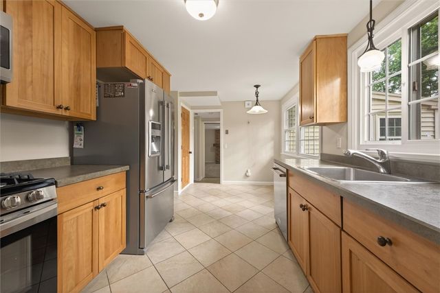 120 Benedict Road, Perinton, NY 14534