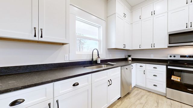 579 Lower Halls Mill Rd, Shelbyville, TN 37160