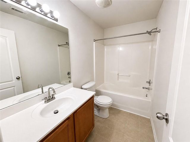 6944 Rogers Point, Lithonia, GA 30058