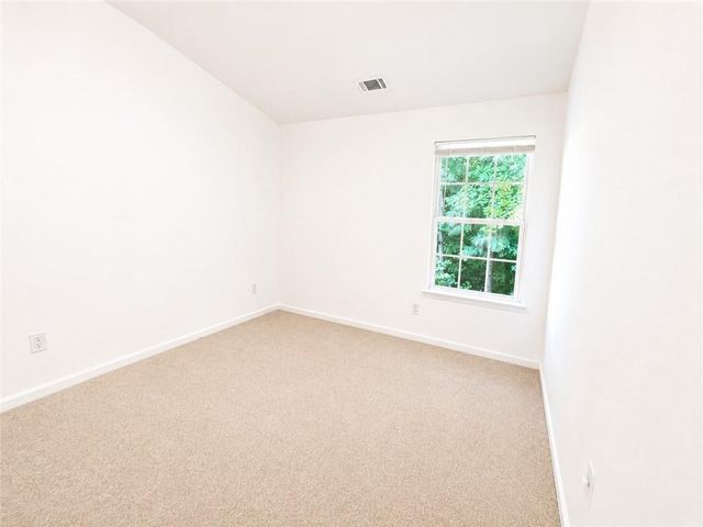 6944 Rogers Point, Lithonia, GA 30058