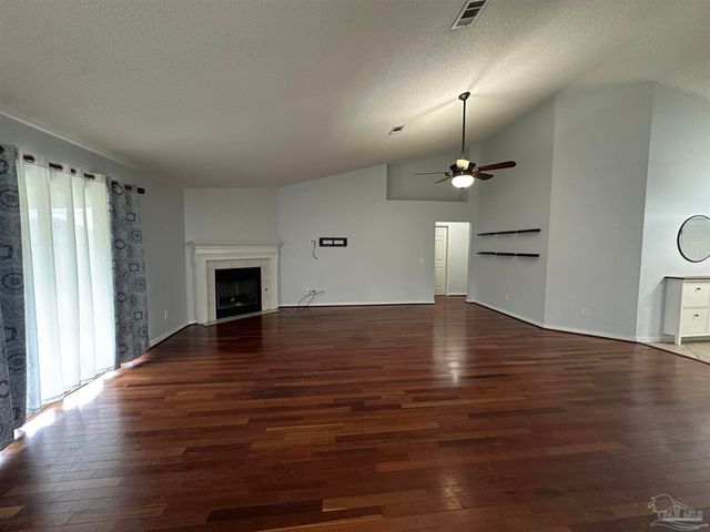 3321 Tiller Ct, Pensacola, FL 32507