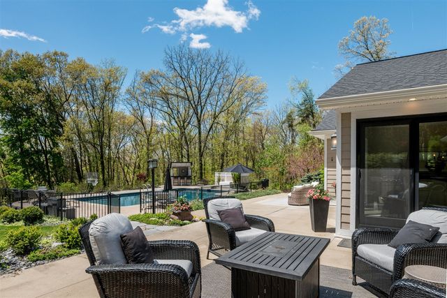 266 Pettis Avenue, Ada, MI 49301
